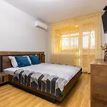Bright And Cozy Next To A Park By Flat Mаnager *